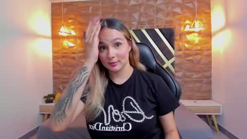 EMMA online show from 04-10-26, 05:17