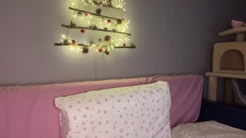 emmaandjake online show from 01-21-25, 03:54