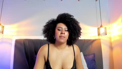 Emma Brant online show from 07-11-26, 01:19