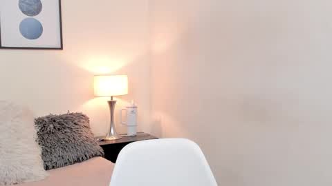 Emma  online show from 02-21-26, 09:16