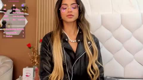 Snapshot of emmacortez chatting on 03-06-25, 12:43 emma cortez online show from 03-06-25, 12:43