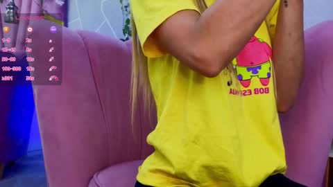Snapshot of emmacortez chatting on 10-03-25, 11:51 emma cortez online show from 10-03-25, 11:51