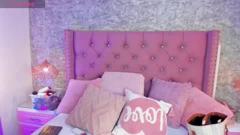 Welcome Im yosein  Your love is my passion activate it with your tips and enjoy with me online show from 02-26-26, 09:03