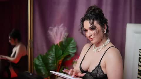  Emma  online show from 05-09-26, 07:52