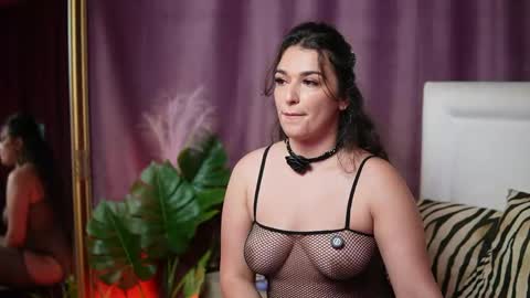  Emma  online show from 05-25-26, 07:31