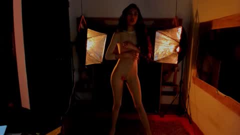 Snapshot of emmaduque chatting on 12-14-25, 03:23 Emma Duque online show from 12-14-25, 03:23