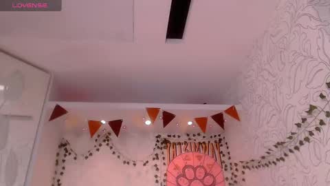 Emma online show from 01-13-25, 07:21