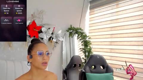  Emma Ferrary  online show from 12-18-25, 07:09