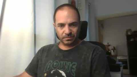 Snapshot of emmagold123 chatting on 05-11-26, 04:07 Ariel online show from 05-11-26, 04:07