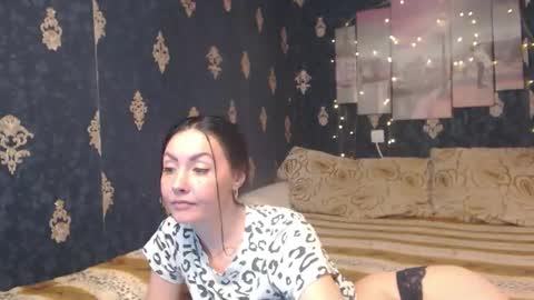 Snapshot of emmagoldx chatting on 12-08-24, 11:03 EmmaGoldX online show from 12-08-24, 11:03