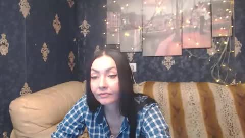 Snapshot of emmagoldx chatting on 12-24-24, 03:16 EmmaGoldX online show from 12-24-24, 03:16