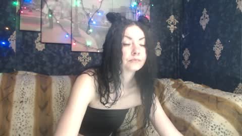 Snapshot of emmagoldx chatting on 02-09-25, 07:27 EmmaGoldX online show from 02-09-25, 07:27