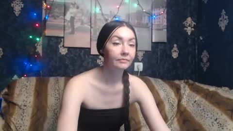 Snapshot of emmagoldx chatting on 02-24-25, 04:47 EmmaGoldX online show from 02-24-25, 04:47