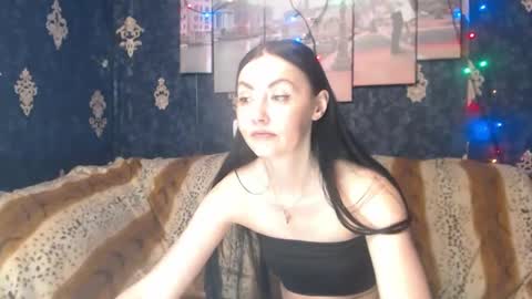 Snapshot of emmagoldx chatting on 03-03-25, 08:16 EmmaGoldX online show from 03-03-25, 08:16