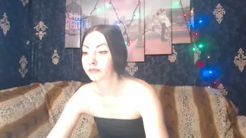 Snapshot of emmagoldx chatting on 03-06-25, 06:41 EmmaGoldX online show from 03-06-25, 06:41