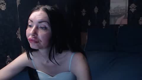 EmmaGoldX online show from 04-15-26, 03:08