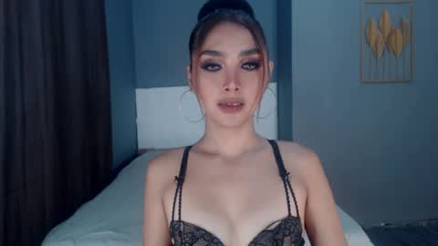 Emma online show from 07-23-26, 02:09