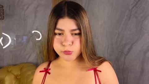 Snapshot of emmalee_a chatting on 02-15-25, 10:44 Emma online show from 02-15-25, 10:44