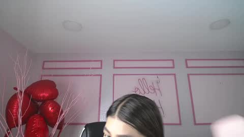 Snapshot of emmalee_a chatting on 02-23-25, 11:44 Emma online show from 02-23-25, 11:44