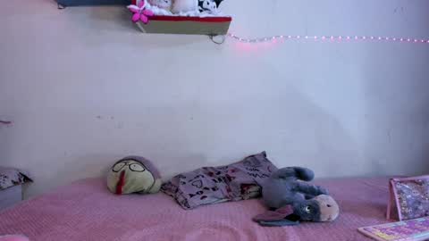 Snapshot of emmantho chatting on 05-05-26, 10:18 Emmantho online show from 05-05-26, 10:18