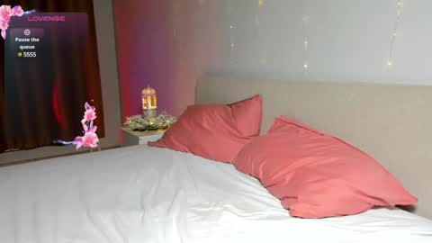 Snapshot of emmanuelleee chatting on 12-11-24, 11:41 emmanuelleee online show from 12-11-24, 11:41