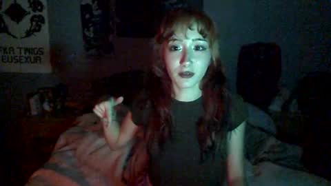 Snapshot of emmarose2000s chatting on 08-06-26, 05:53 emmarose2000s online show from 08-06-26, 05:53