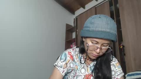 Snapshot of emmasweet95 chatting on 01-23-25, 06:17 emmasweet95 online show from 01-23-25, 06:17