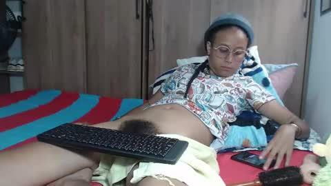 Snapshot of emmasweet95 chatting on 03-01-25, 07:37 emmasweet95 online show from 03-01-25, 07:37