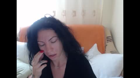 Emmatoo online show from 10-11-25, 08:57