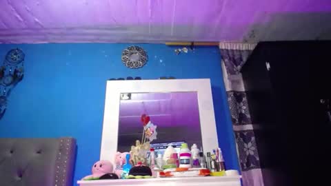 Emma  online show from 02-04-26, 01:28