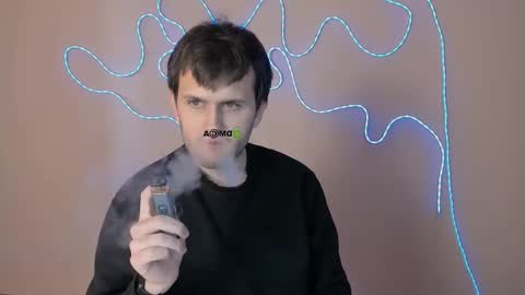 Snapshot of emmet_storm chatting on 10-24-25, 11:06 Emmet online show from 10-24-25, 11:06