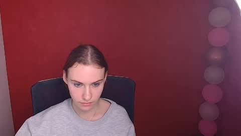 Emmi online show from 02-21-25, 03:43