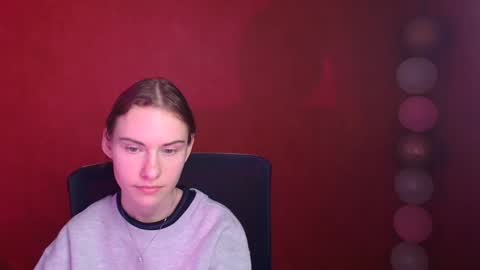 Emmi online show from 02-28-25, 03:26