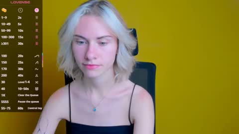 Emmi online show from 09-16-25, 05:14