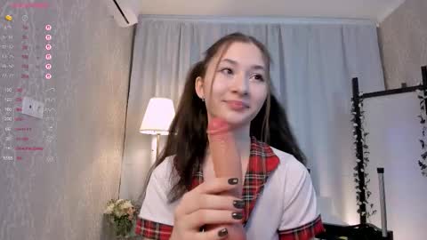 Emmi online show from 01-18-26, 10:30