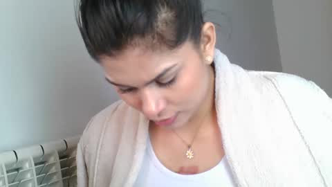 emmie online show from 02-26-25, 02:46