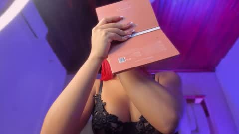    online show from 03-11-26, 11:49