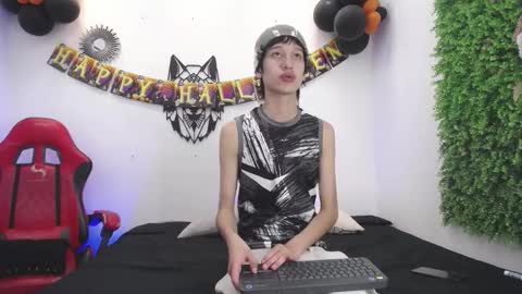 SERGIO online show from 10-30-25, 01:01