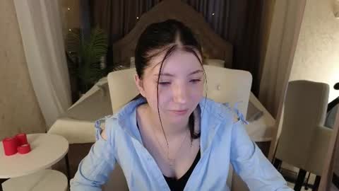 Snapshot of emmy_dreamy_ chatting on 07-16-26, 01:33 emmy_dreamy_ online show from 07-16-26, 01:33