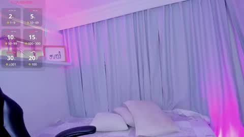 Emmy Heart online show from 11-29-25, 03:42