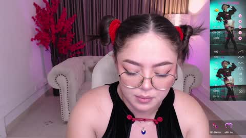 Snapshot of emmy_walker1 chatting on 01-23-25, 11:04 Emmy Walker online show from 01-23-25, 11:04