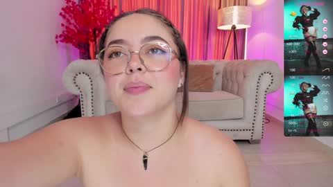 Snapshot of emmy_walker1 chatting on 02-04-25, 05:12 Emmy Walker online show from 02-04-25, 05:12