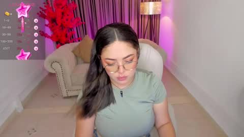 Snapshot of emmy_walker1 chatting on 02-26-25, 10:58 Emmy Walker online show from 02-26-25, 10:58