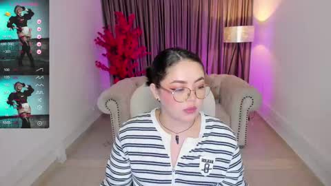 Snapshot of emmy_walker1 chatting on 02-27-25, 11:10 Emmy Walker online show from 02-27-25, 11:10