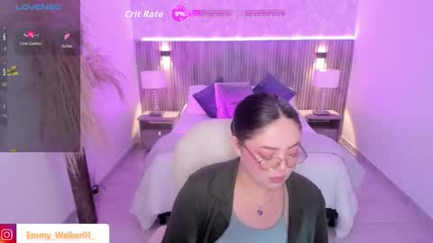 Snapshot of emmy_walker1 chatting on 10-17-25, 11:02 Emmy Walker online show from 10-17-25, 11:02