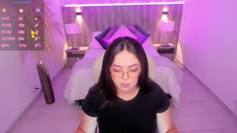 Snapshot of emmy_walker1 chatting on 10-20-25, 10:59 Emmy Walker online show from 10-20-25, 10:59