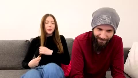 Em online show from 02-25-26, 04:49