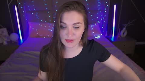 E M M Y online show from 03-30-26, 05:52