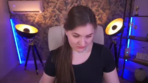 E M M Y online show from 07-21-26, 06:38