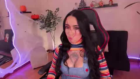 Emmy Evans  online show from 10-02-25, 07:54